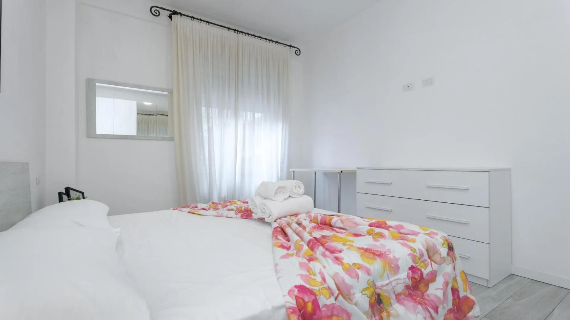 Apartments Vistallihouse Bergamo 0*,  Italy