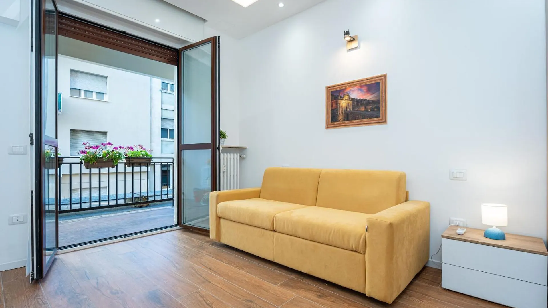 Apartments Vistallihouse Bergamo 0*,  Italy