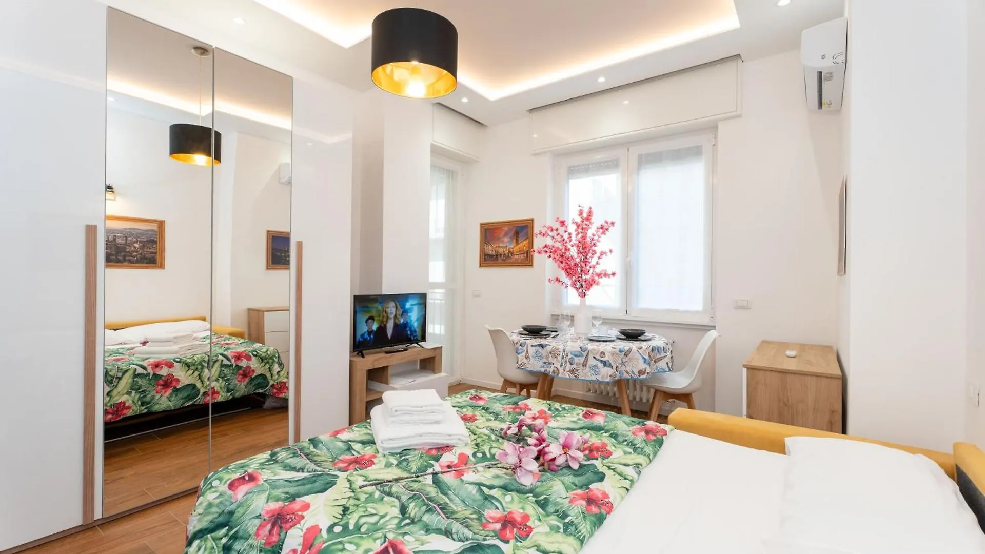 Apartments Vistallihouse Bergamo 0*,