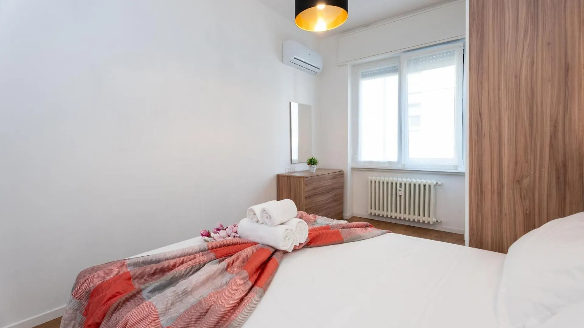 Apartments Vistallihouse Bergamo 0*,  Italy