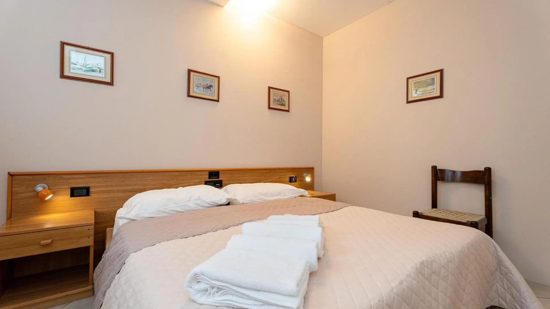 Apartments Vistallihouse Bergamo Italy