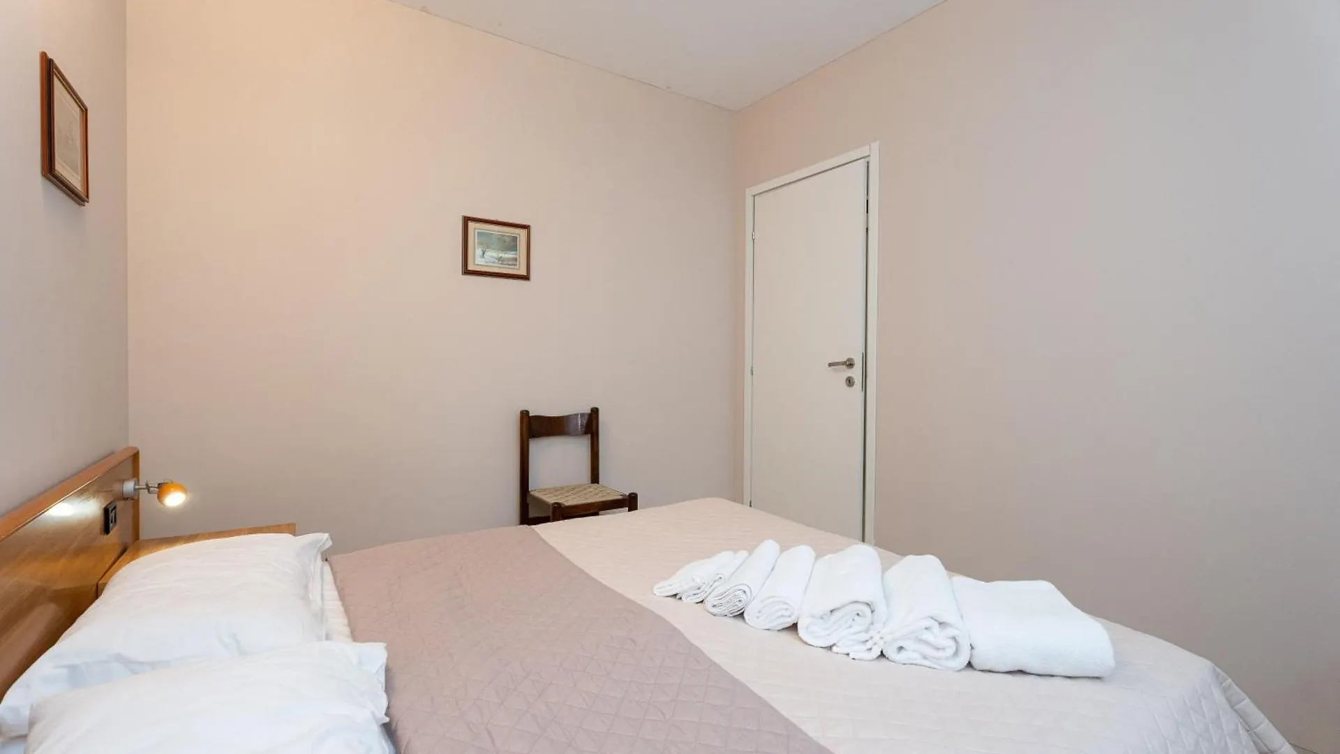 Apartments Vistallihouse Bergamo Italy