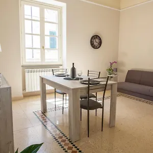  Apartamento Corner Cavour Italia